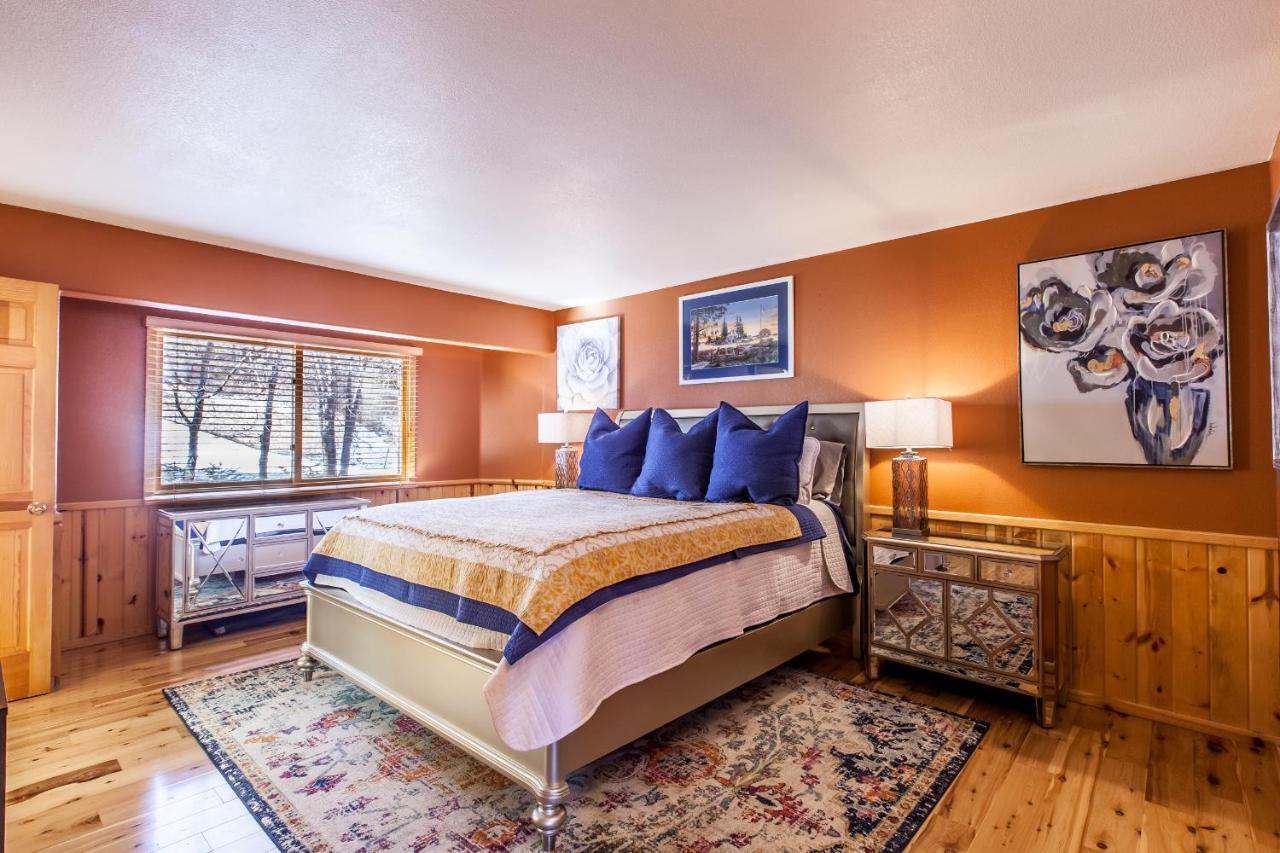 Tres Bien Ensemble Big Bear Lake Room photo